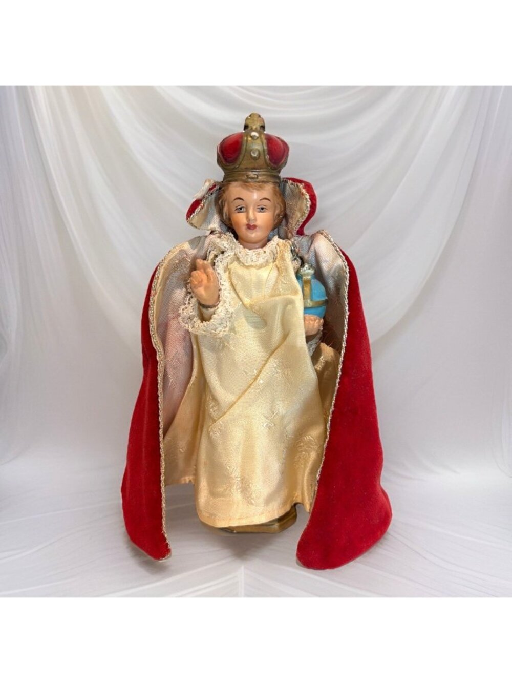 Vintage Chalkware INFANT OF PRAGUE with Vestments Religious Statue 7.5"